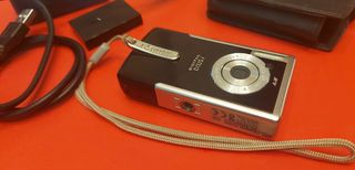 Mini Camara Canon Digital SD10 Powershot IXUS i