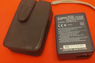 Mini Camara Canon Digital SD10 Powershot IXUS i