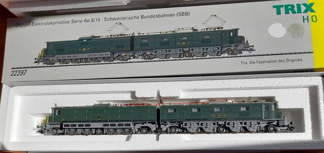 LOCOMOTORA DIG/SONIDO TRIX METALICA H0 ENVIO GRATI