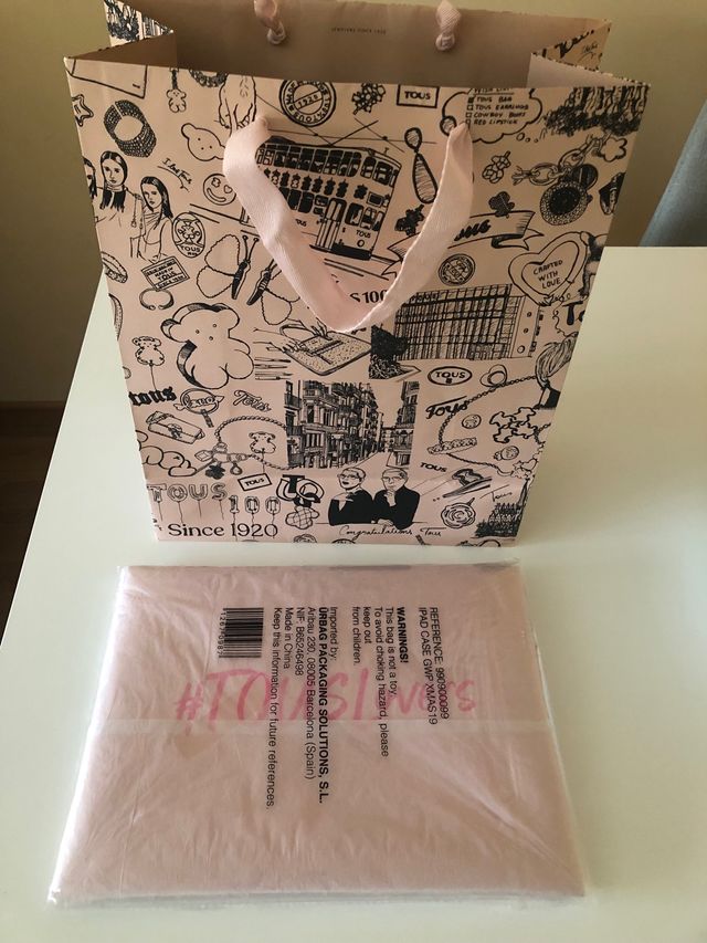 Funda iPad/tablet, TOUS, original, sin desprecinta