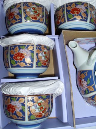 Teiera da 600 ML. E 5 tazze tecnica kinrade