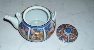 Teiera da 600 ML. E 5 tazze tecnica kinrade