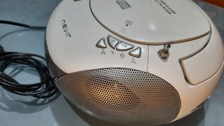Radio CD Nevir