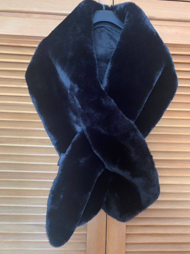 Estola piel sintética