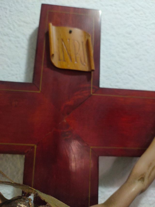 Crucifijo antiguo