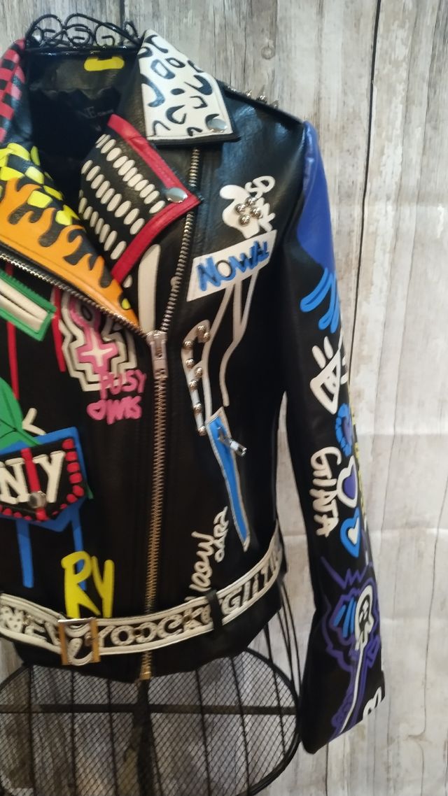 Cazadora biker de cuero nueva