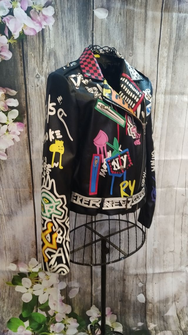 Cazadora biker de cuero nueva