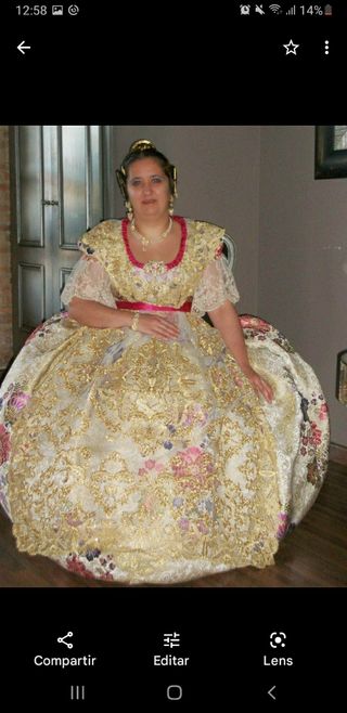 Traje de Fallera rosa 