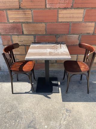 Mesa nueva a estrenar interior/exterior