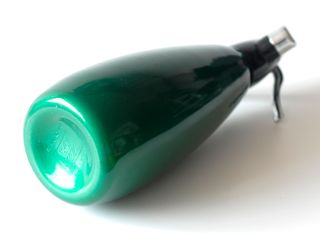 Sifón vintage de metal color verde. Marca BOC, UK