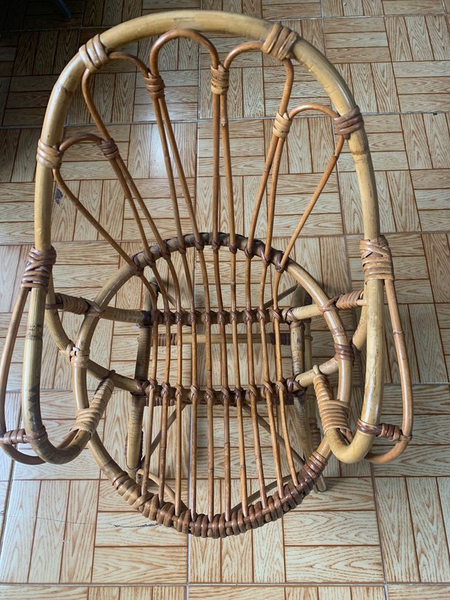 Silla de niños de mimbre
