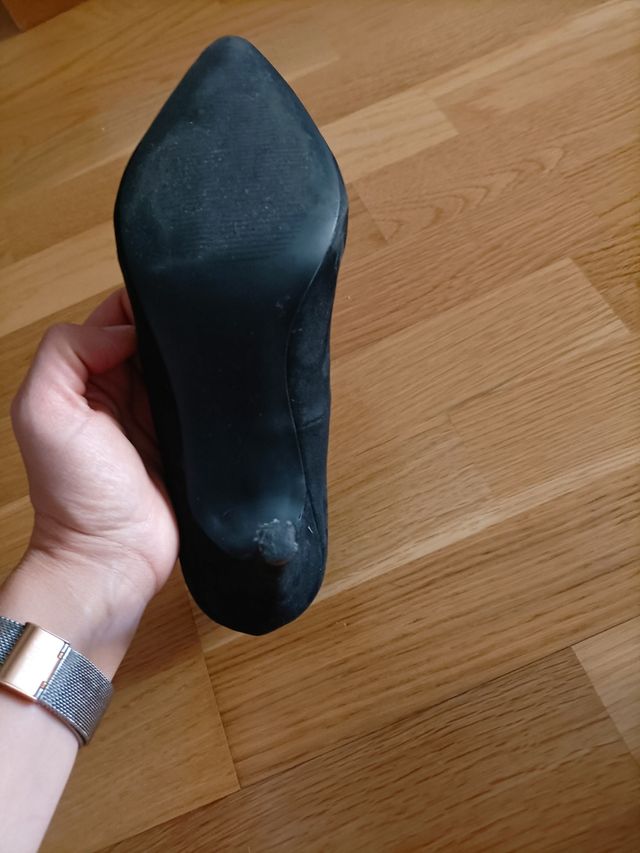 Stilettos color negro