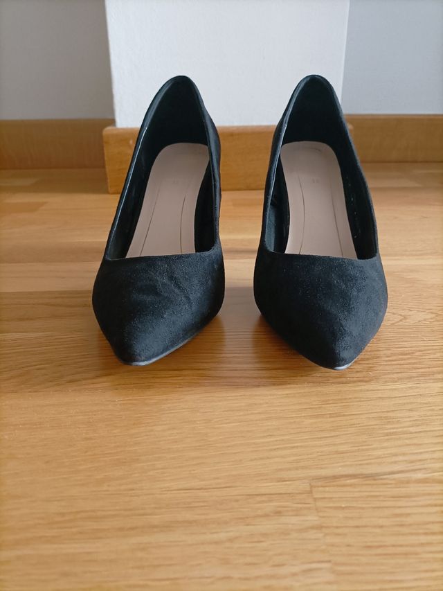 Stilettos color negro