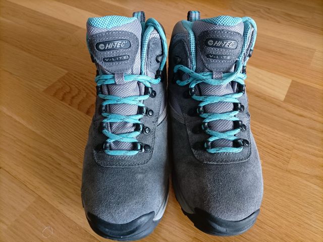 Botas de montaña HI-TEC