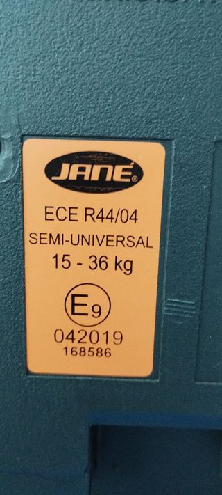 SILLITA JANÉ CON SISTEMA ISOFIX PRECIO POR UNIDAD 