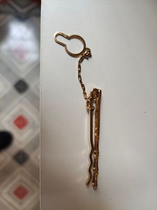 pinza corbata