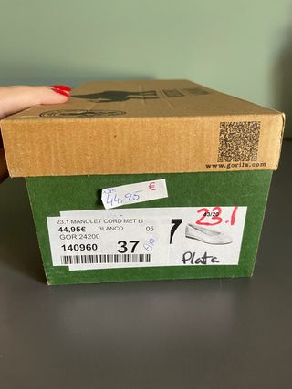 Manoletinas grises nuevas N37