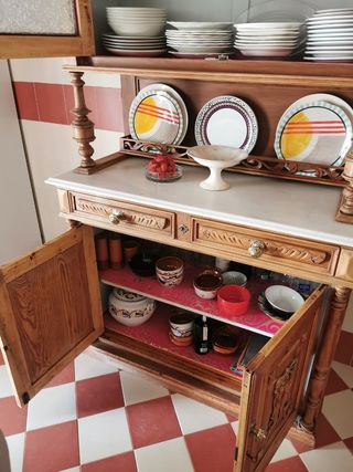 alacena madera maciza antigua