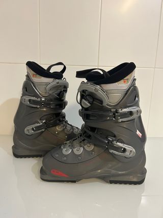 BOTAS ESQUI NUEVAS,talla 39 - 25cm