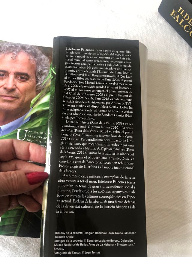 Esclava de la LLIBERTAT de Falcones