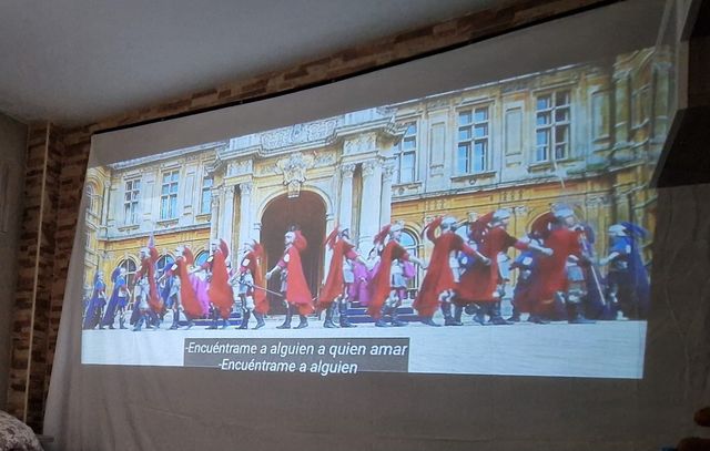 Proyector Led bajo consumo,1500 Lm PRECIO REBAJADO