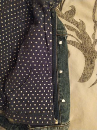 Cazadora vaquera talla 6 años