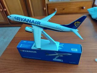 Maqueta avión Ryanair