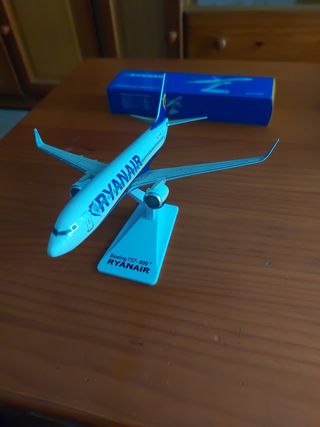 Maqueta avión Ryanair