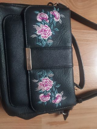 Bolso negro