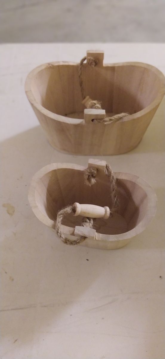 lotto oggetti in legno 