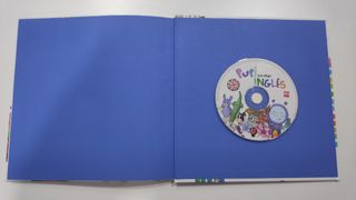 Pupi aprende inglés