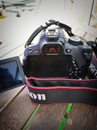 Canon EOS 650D + Objetivos Canon EFS 18-135 Macro