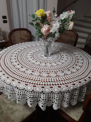 tovaglia in uncinetto