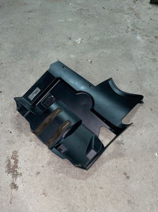 Tapa inferior volante BMW X3 E83 