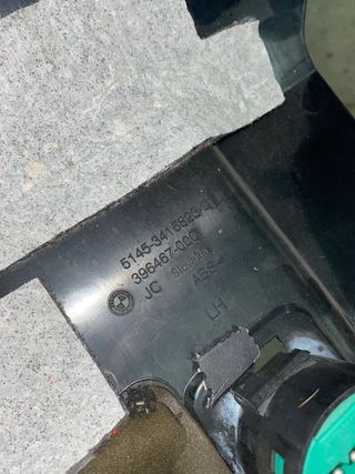 Tapa inferior volante BMW X3 E83 
