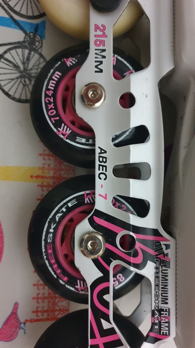 Patines KRF. Niña. Talla 32 - 35