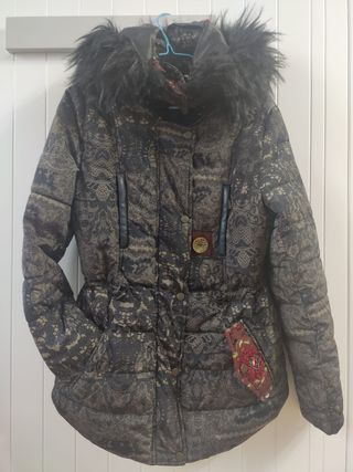 Abrigo Plumas Desigual 36