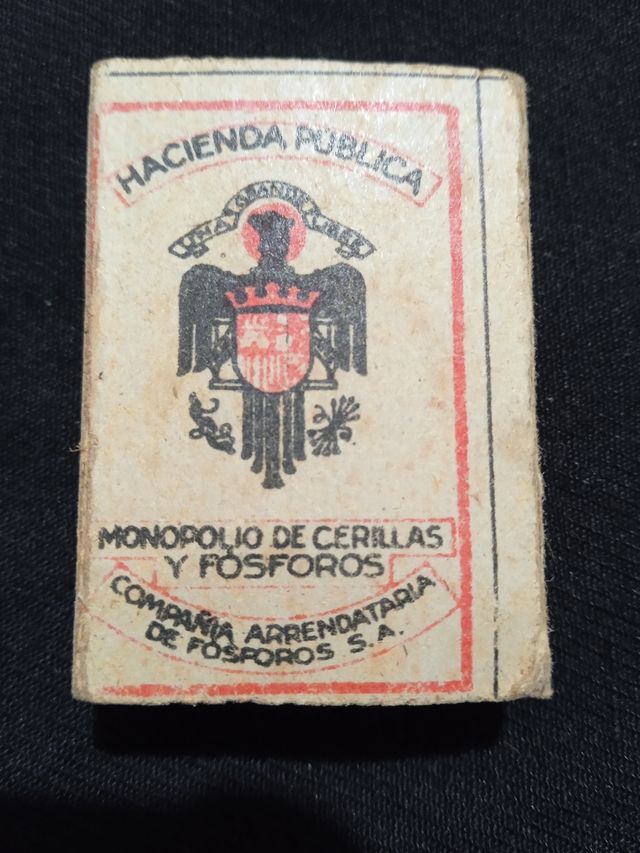 Caja de Cerillas "Fosforera Española", Escudo