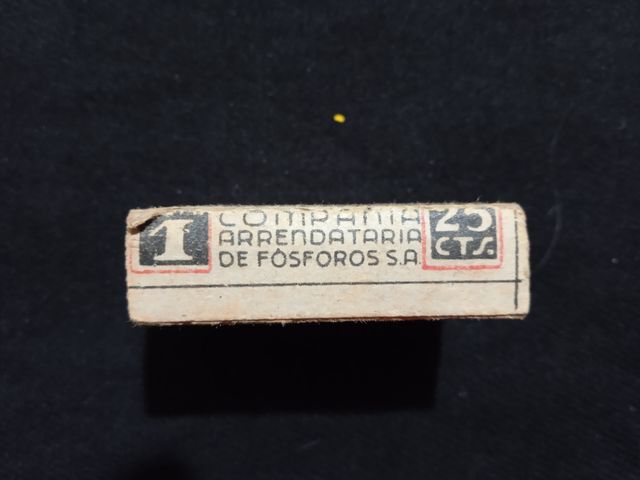 Caja de Cerillas "Fosforera Española", Escudo
