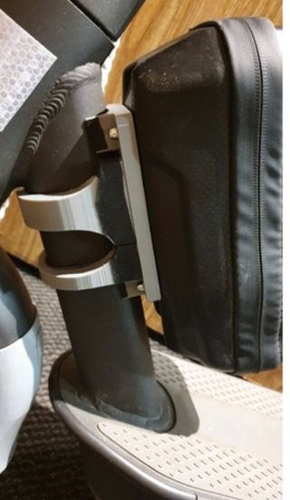 Soporte batería externa Ninebot G30