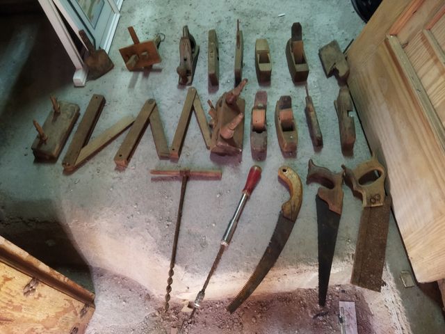 vecchi attrezzi.. de.carpenter