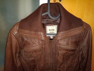chaqueta Bershka talla S