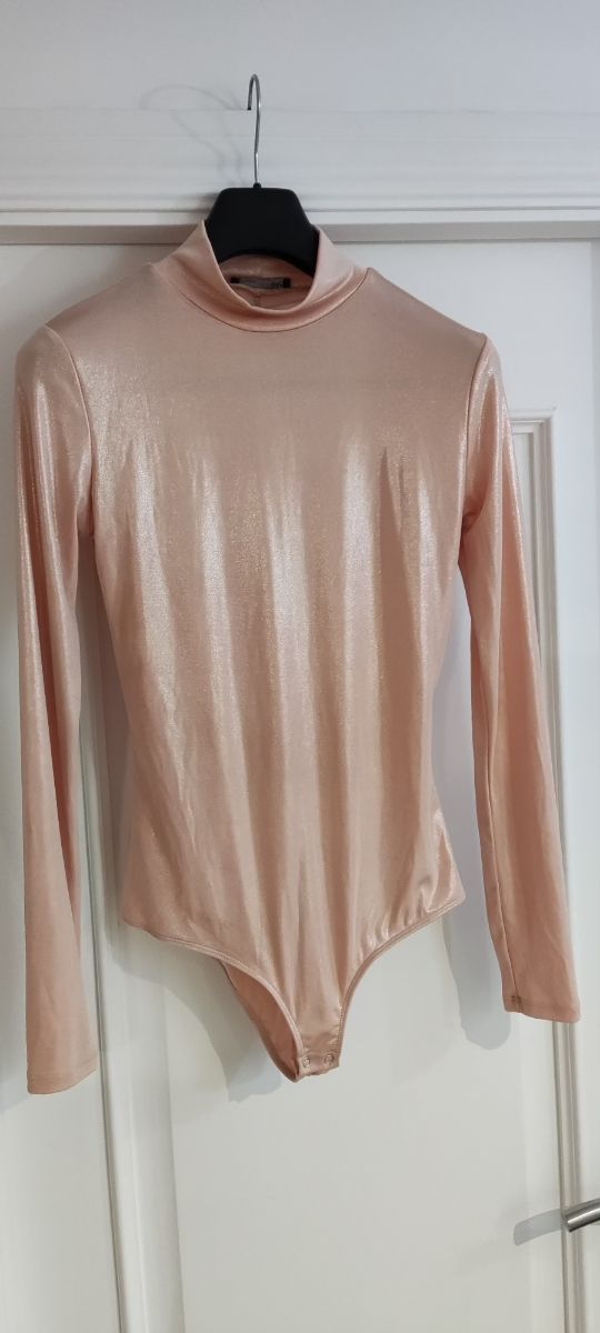 Body zara manga larga talla M