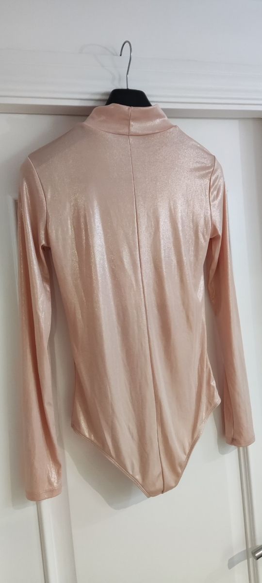 Body zara manga larga talla M