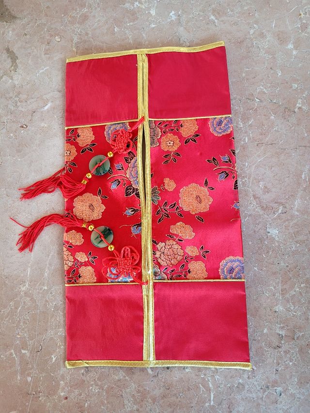 Bolsa de telá tipo oriental