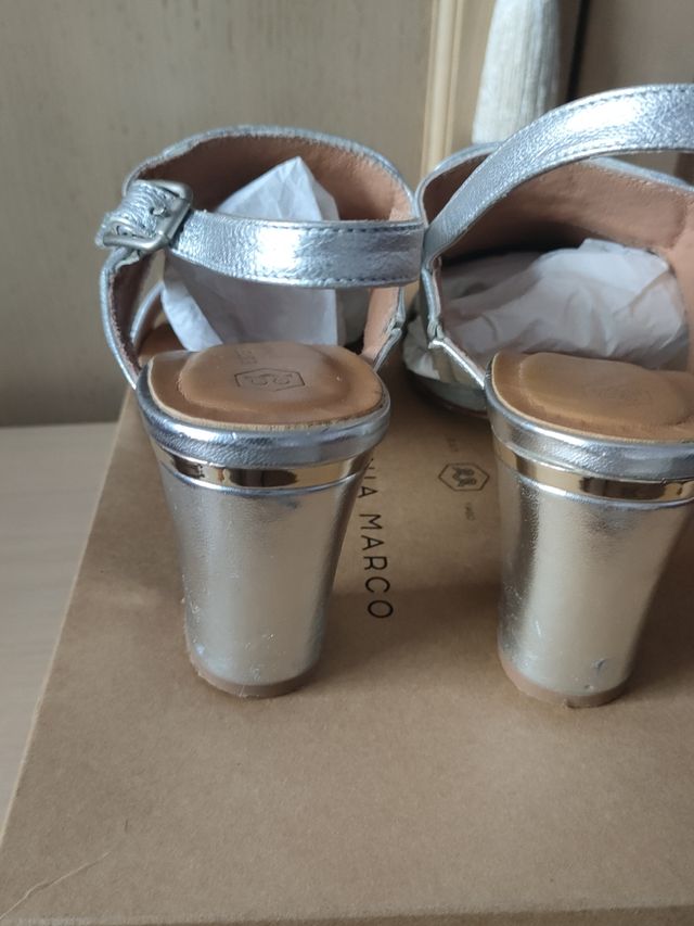 Sandalia piel Estefanía Marco