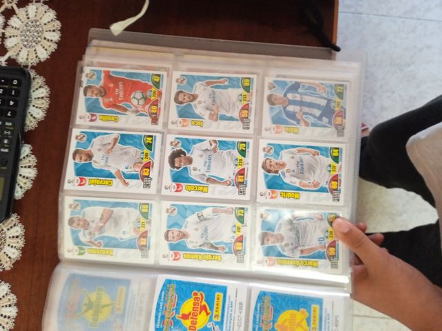 Album de cartas Adrenalyn 2017-18