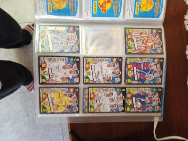 Album de cartas Adrenalyn 2017-18