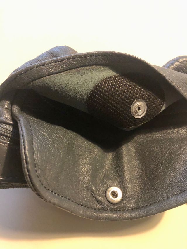 Cartera monedero de piel gris