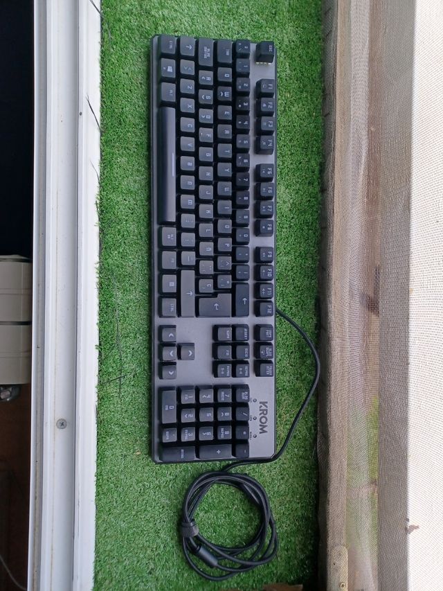 Keyboard Krom Kernel